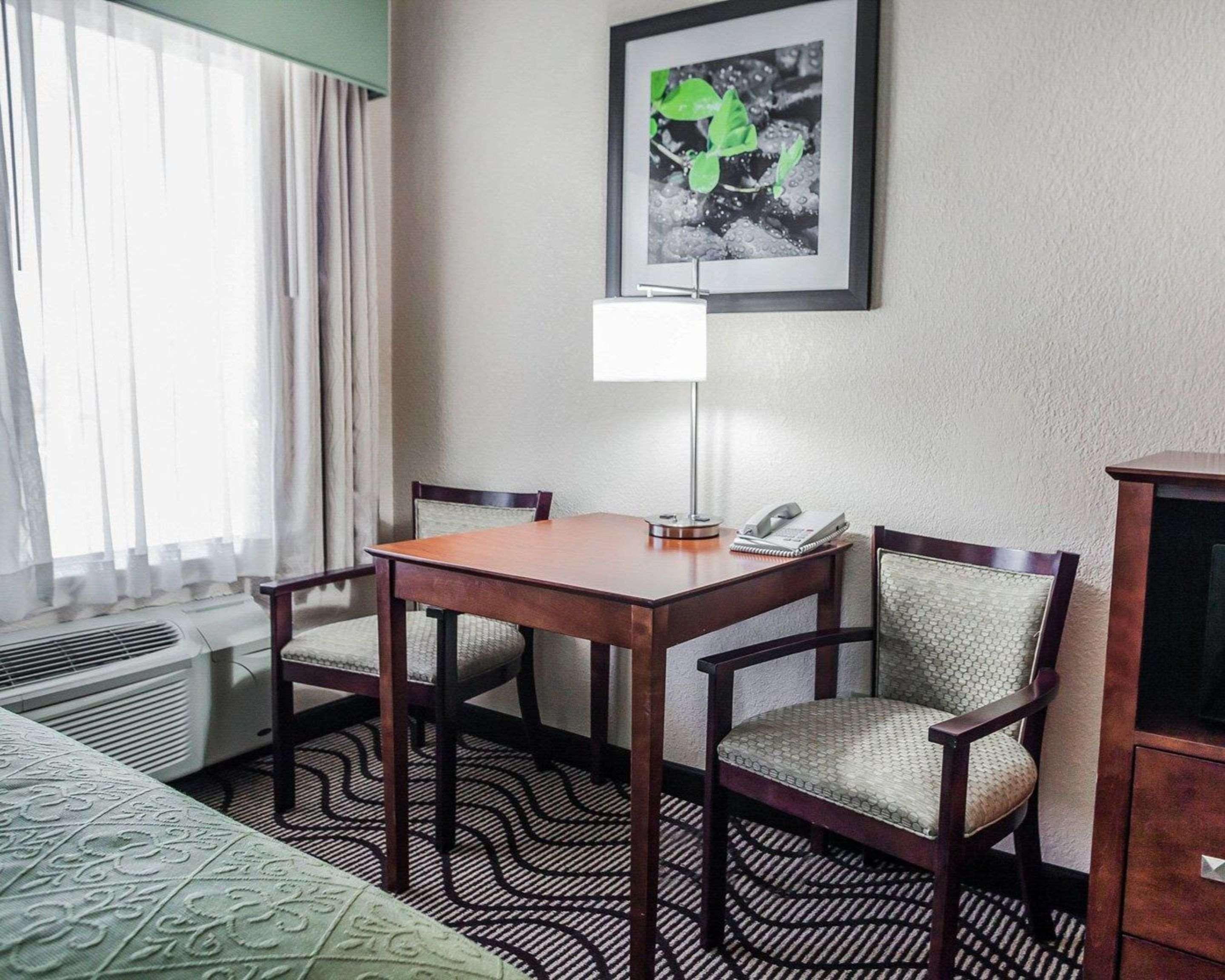 Quality Inn & Suites Altoona - Des Moines Exteriér fotografie
